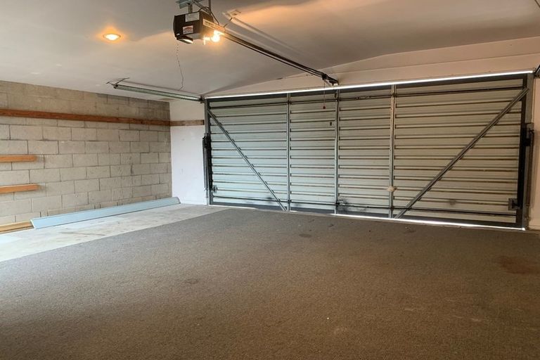 Photo of property in 26b Lake Terrace Road, Burwood, Christchurch, 8061