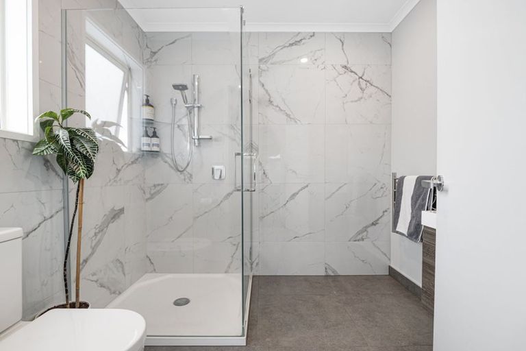 Photo of property in 14 Taitonga Lane, Stanmore Bay, Whangaparaoa, 0932