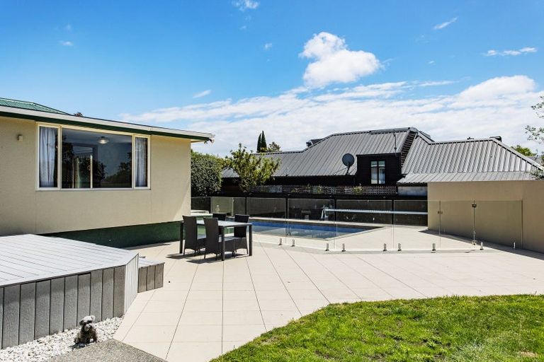 Photo of property in 232 Lake Terrace Road, Shirley, Christchurch, 8061
