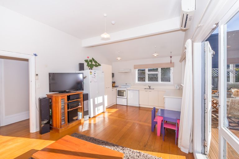 Photo of property in 27 Gilby Street, Linwood, Christchurch, 8011