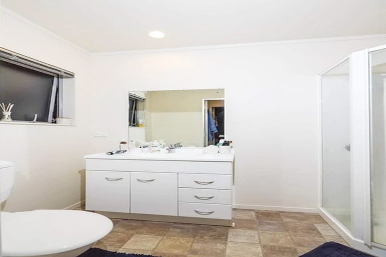 Photo of property in 64a Sheridan Terrace, Johnsonville, Wellington, 6037