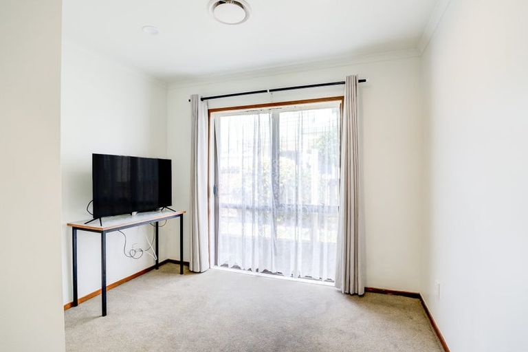 Photo of property in 1 Melfort Place, Nawton, Hamilton, 3200