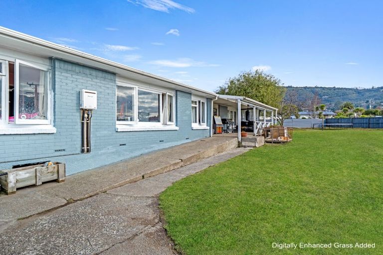Photo of property in 4 Roosevelt Road, Western Heights, Rotorua, 3015