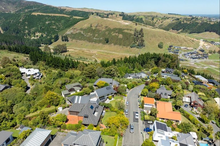 Photo of property in 7 Kiteroa Place, Cashmere, Christchurch, 8022