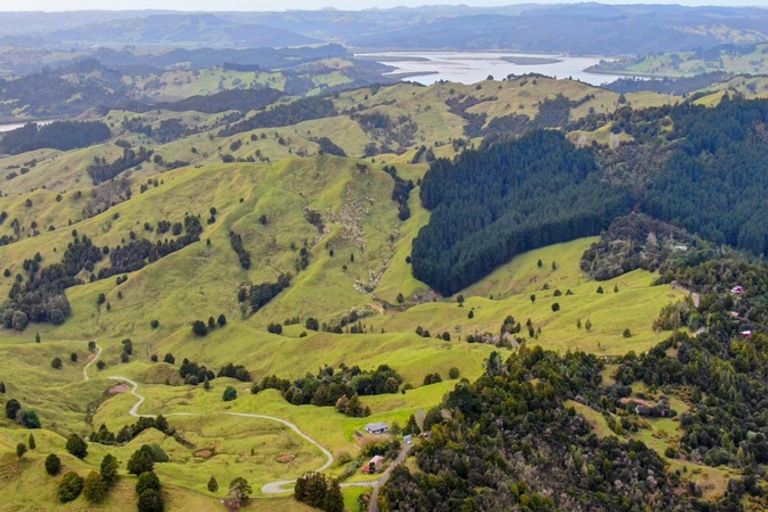 Photo of property in 674 Rakautapu Road, Kohukohu, 0491