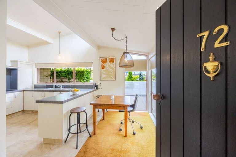 Photo of property in 72 Puketapu Road, Taradale, Napier, 4112