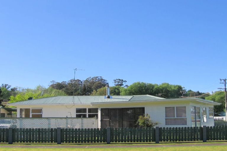 Photo of property in 1 Justin Street, Mangapapa, Gisborne, 4010