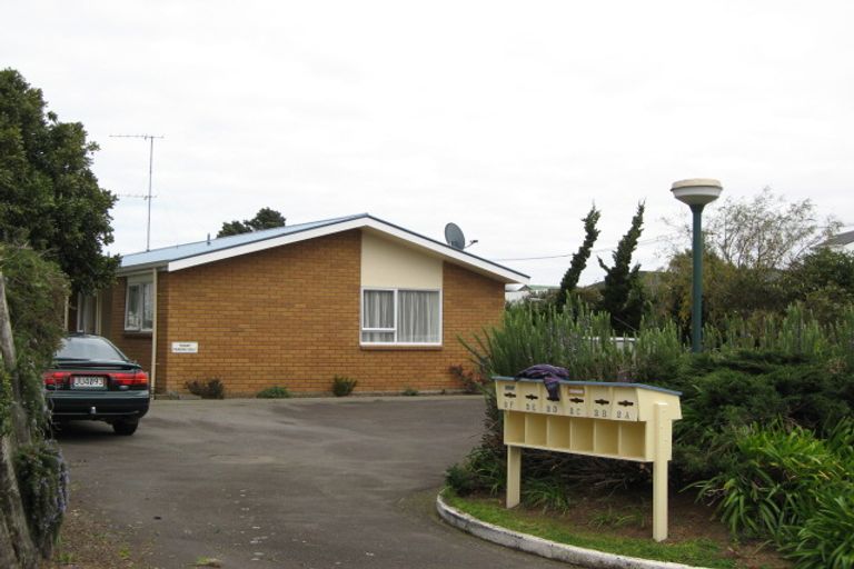 Photo of property in 2-4 Doone Street, Lynmouth, New Plymouth, 4310