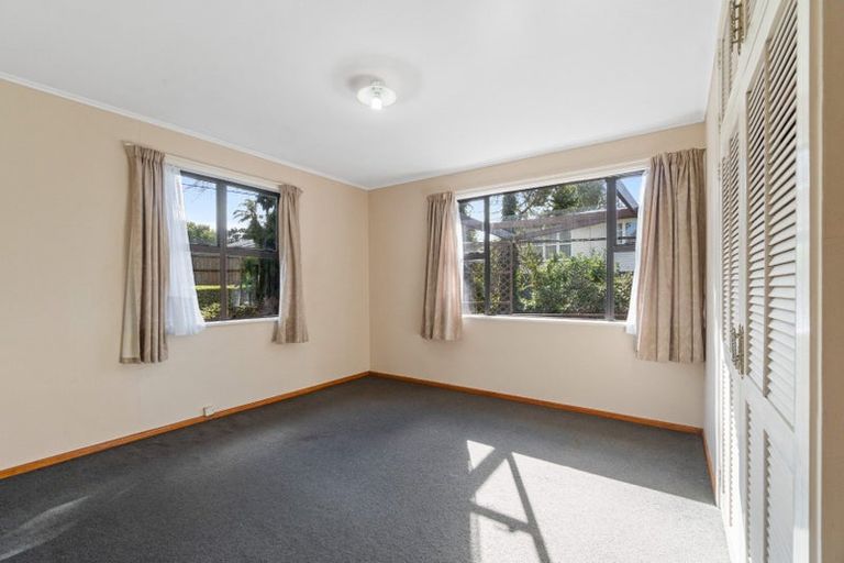 Photo of property in 21 Nikau Street, New Lynn, Auckland, 0600