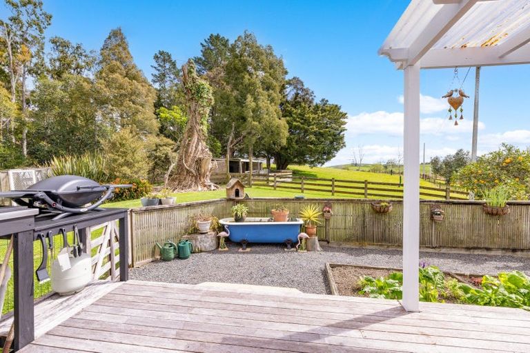 Photo of property in 25 Wayby Station Road, Wellsford, 0972