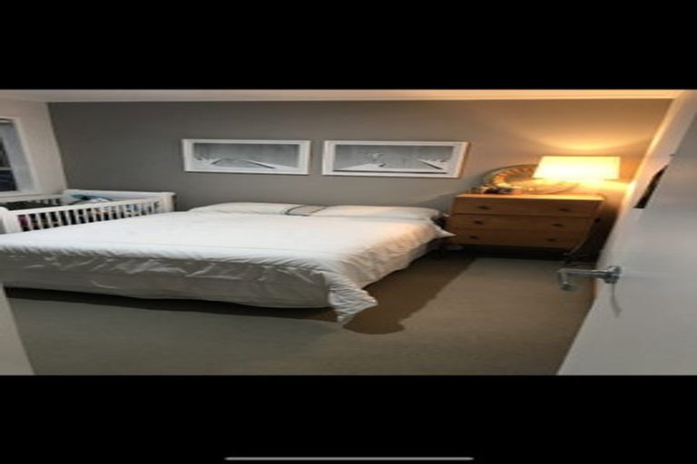 Photo of property in 4 Flavia Close, Torbay, Auckland, 0630