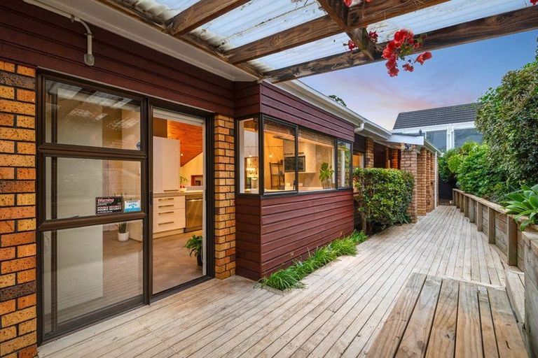 Photo of property in 1/26 Huron Street, Takapuna, Auckland, 0622