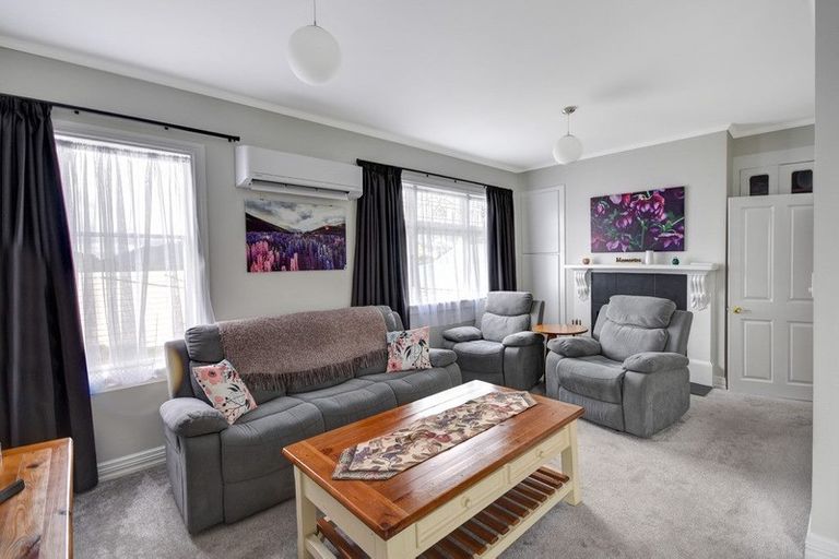 Photo of property in 8 Constitution Street, Port Chalmers, 9023