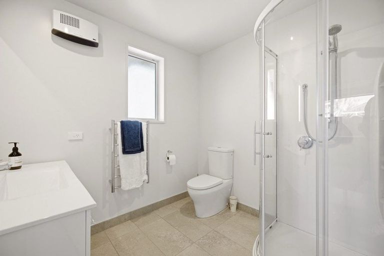 Photo of property in 1/166 Harewood Road, Papanui, Christchurch, 8053