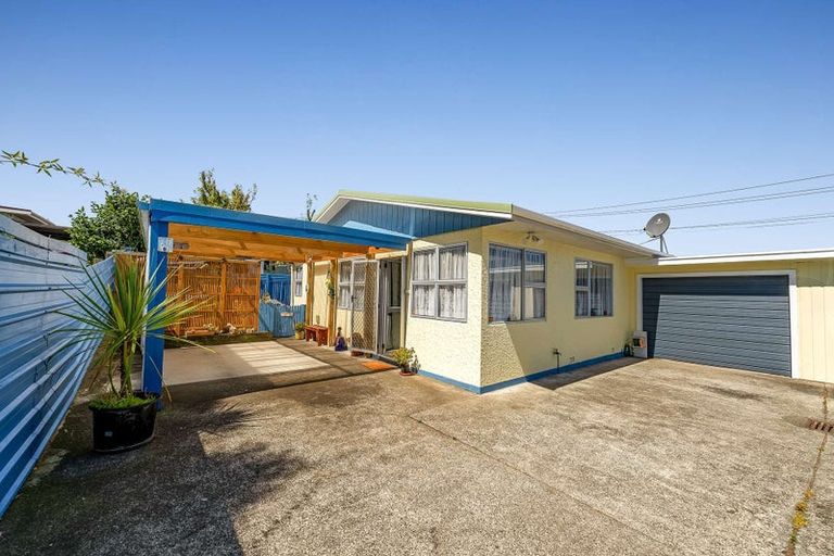 Photo of property in 10 Puriri Street, Gonville, Whanganui, 4501