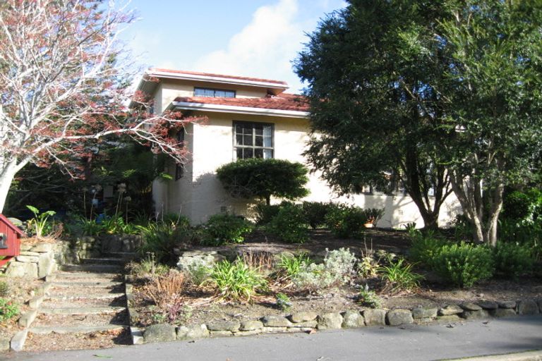 Photo of property in 2 Garden Place, Glenleith, Dunedin, 9010