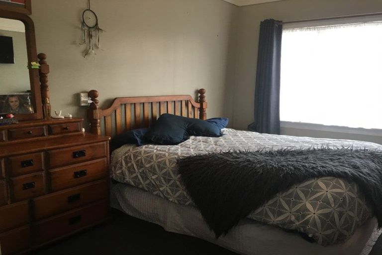 Photo of property in 32 Innes Street, Waimate, 7924