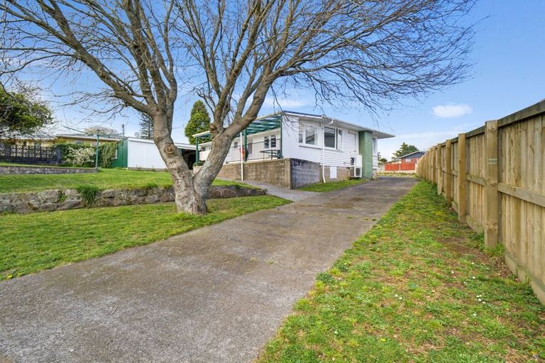 Photo of property in 6 Delphi Place, Sunnybrook, Rotorua, 3015