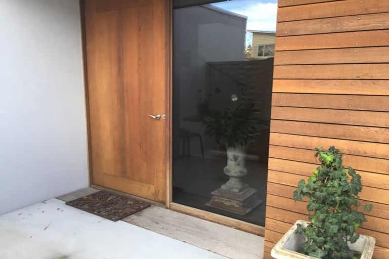 Photo of property in 144 Waghorne Street, Ahuriri, Napier, 4110