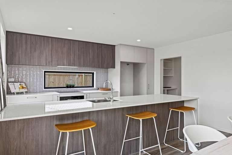 Photo of property in 20 Eccles Place, Halswell, Christchurch, 8025