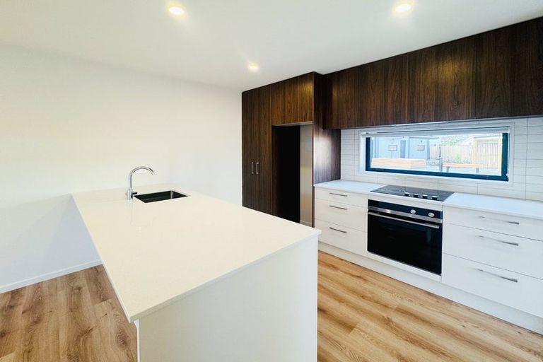 Photo of property in 4/12 Trist Place, Edgeware, Christchurch, 8013