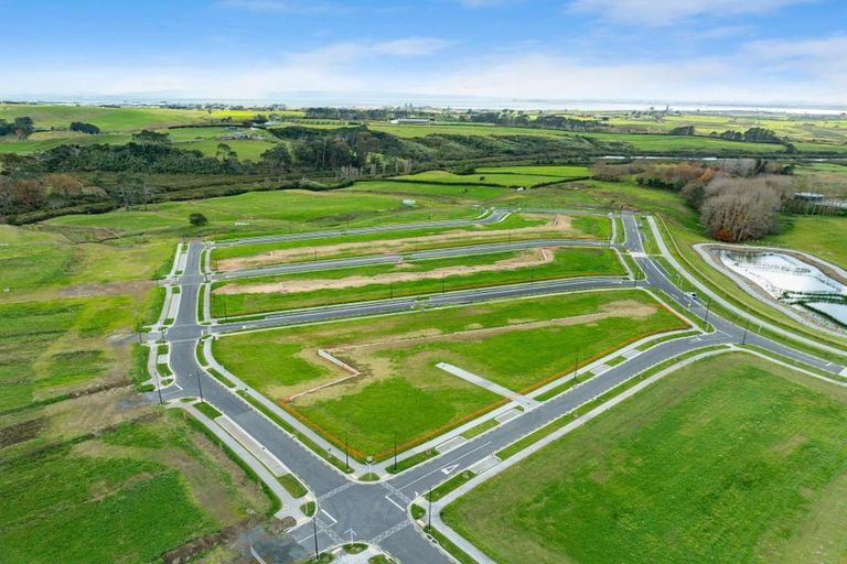 Photo of property in 2 Shropshire Street, Karaka, 2580