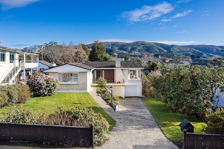 Photo of property in 15 Brownville Crescent, Maori Hill, Dunedin, 9010