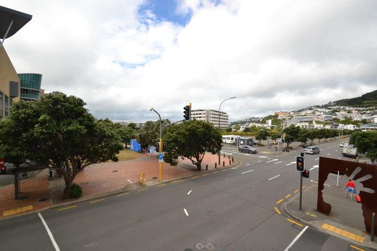 Photo of property in Piermont Apartments, 1f/82 Cable Street, Te Aro, Wellington, 6011