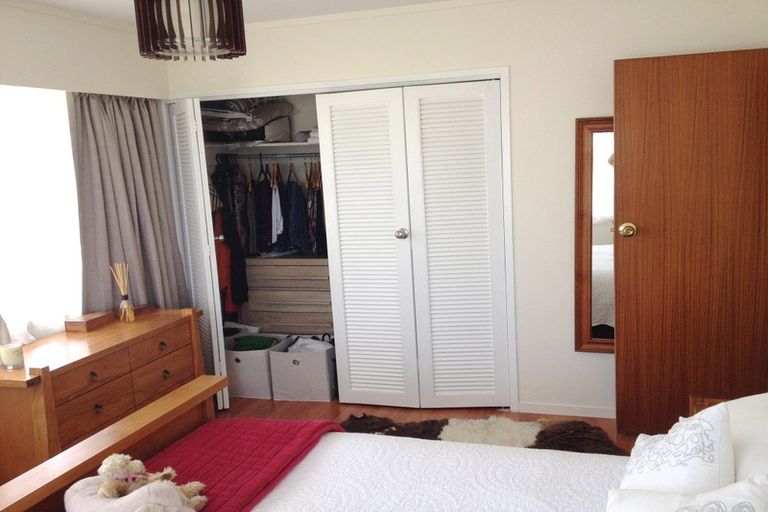 Photo of property in 138 Mokoia Road, Chatswood, Auckland, 0626