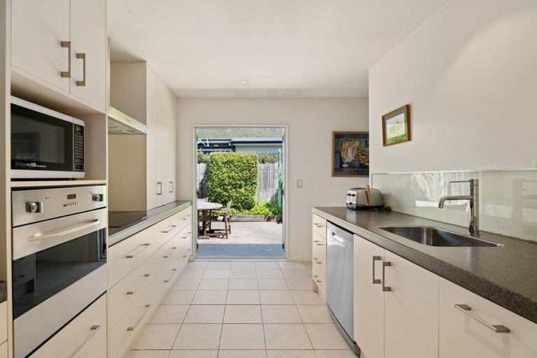 Photo of property in 12 Jessies Crescent, Wanaka, 9305