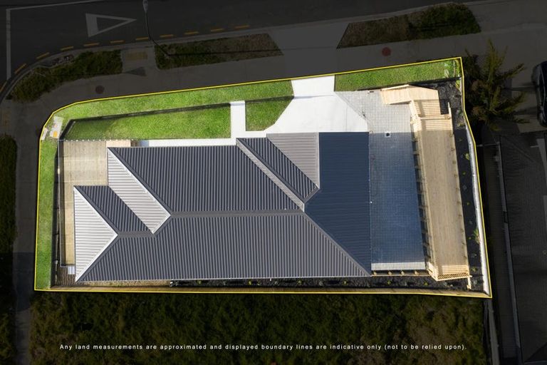 Photo of property in 3 Tinaku Road, Flat Bush, Auckland, 2019