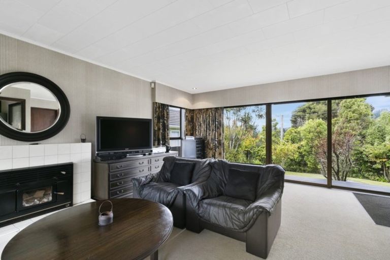 Photo of property in 14 Lees Grove, Wainuiomata, Lower Hutt, 5014