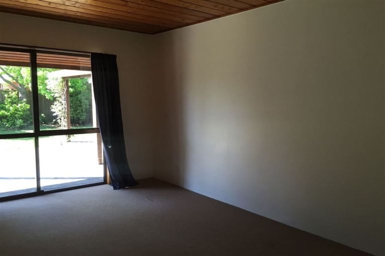 Photo of property in 33 West Belt, Rangiora, 7400