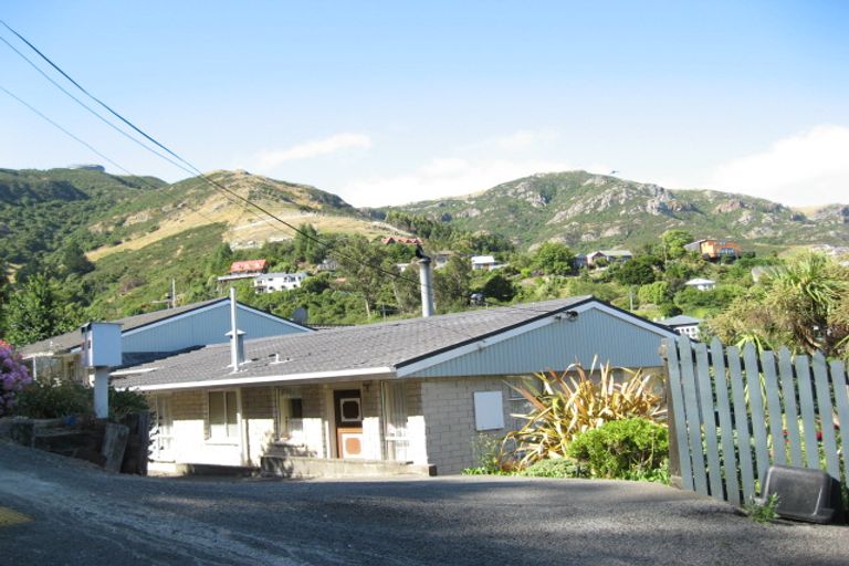 Photo of property in 30 Ticehurst Road, Lyttelton, 8082