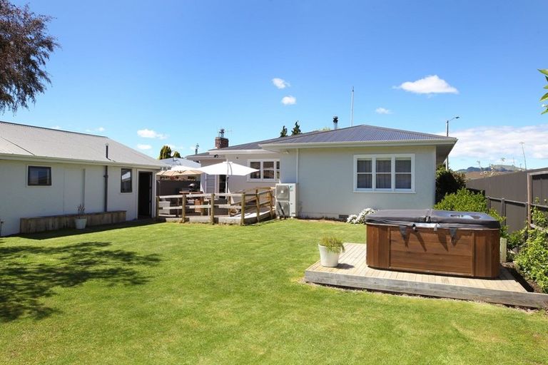 Photo of property in 708 Rainbow Avenue, Parkvale, Hastings, 4122