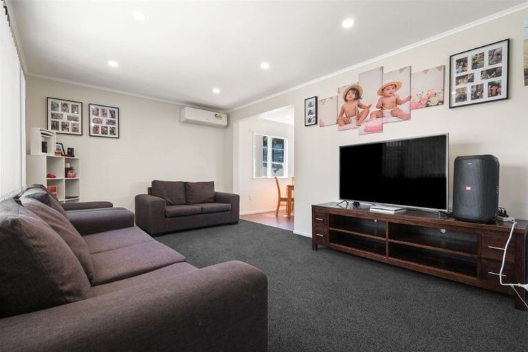 Photo of property in 8 Williams Crescent, Otara, Auckland, 2023