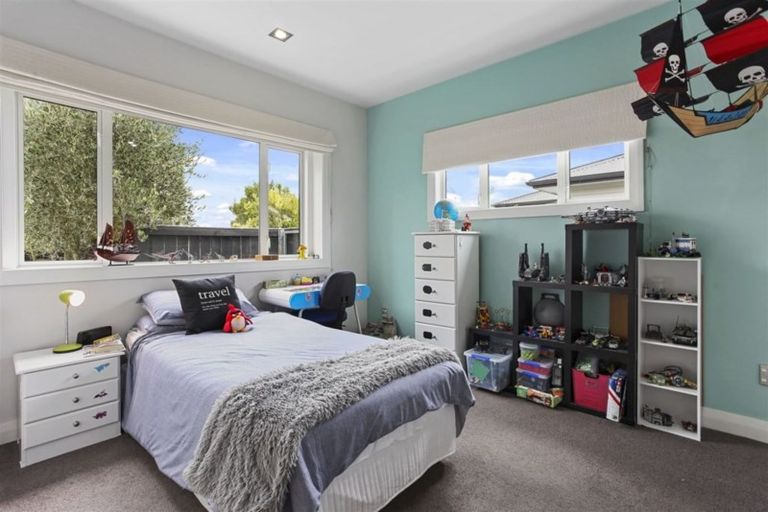 Photo of property in 170 Knowles Street, St Albans, Christchurch, 8052