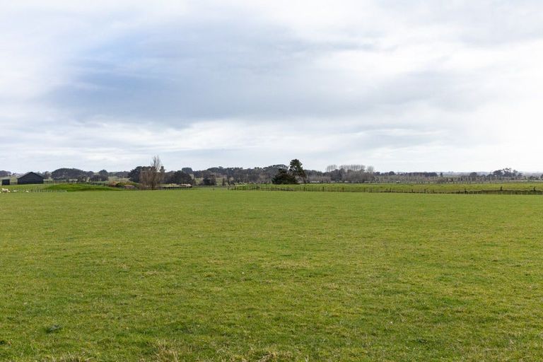 Photo of property in 234 Kukutauaki Road, Koputaroa, Shannon, 5575