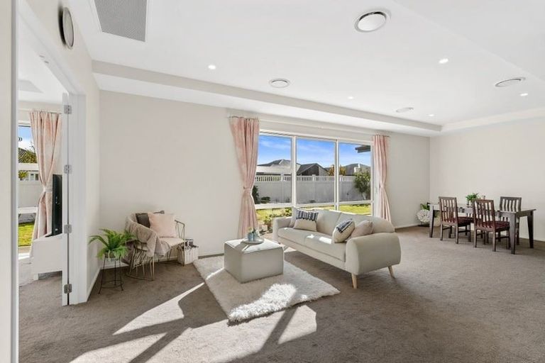 Photo of property in 10 Edwin Ebbett Place, Wigram, Christchurch, 8025