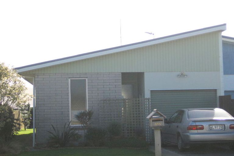 Photo of property in 36b Pope Street, Camborne, Porirua, 5026