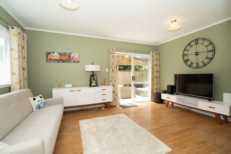 Photo of property in 36 Bracken Road, Paparangi, Wellington, 6037