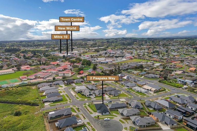 Photo of property in 2 Paapaka Way, Waiuku, 2123