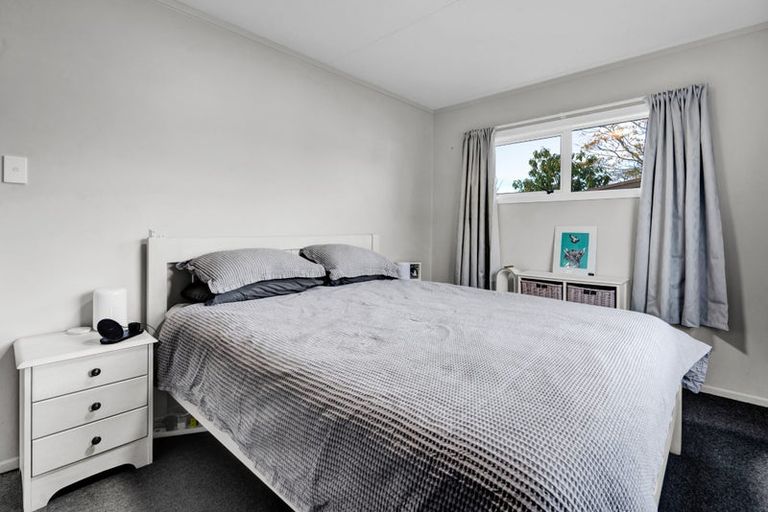 Photo of property in 6 Camellia Avenue, Bell Block, New Plymouth, 4312