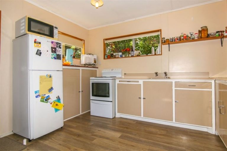 Photo of property in 10 Cook Crescent, Kaiteriteri, Motueka, 7197