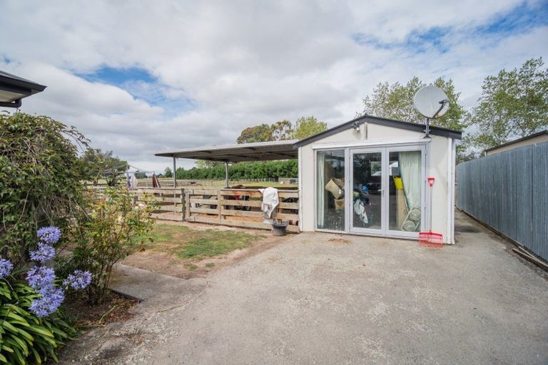 Photo of property in 871 Arowhenua Road, Kerrytown, Timaru, 7974