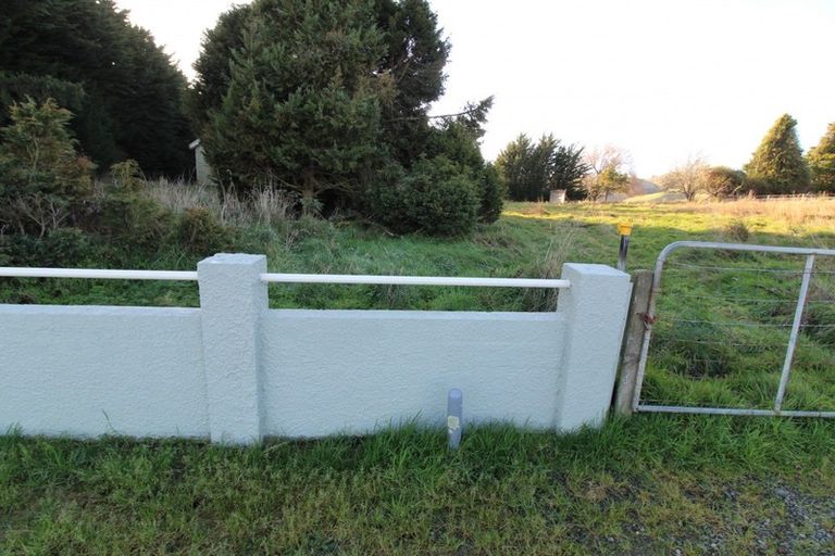 Photo of property in 21 Stirling Road, Otapiri, Winton, 9782