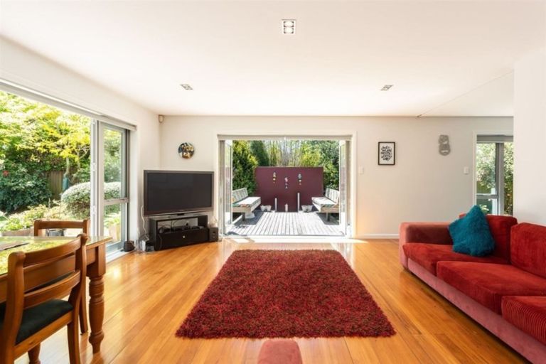 Photo of property in 43 Norwood Street, Beckenham, Christchurch, 8023