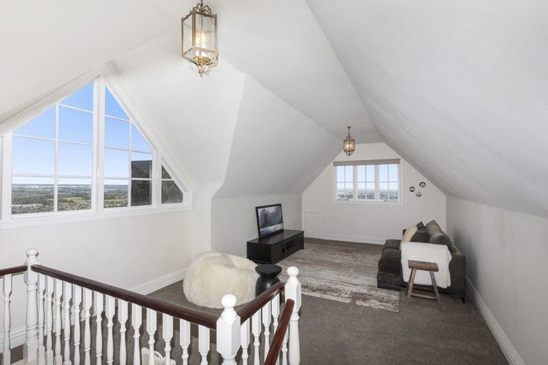 Photo of property in 81a Dyers Pass Road, Cashmere, Christchurch, 8022