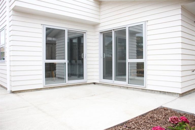 Photo of property in 27 Farnworth Terrace, Churton Park, Wellington, 6037