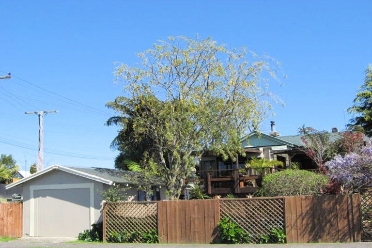 Photo of property in 90 Riverview Road, Huntly, 3700